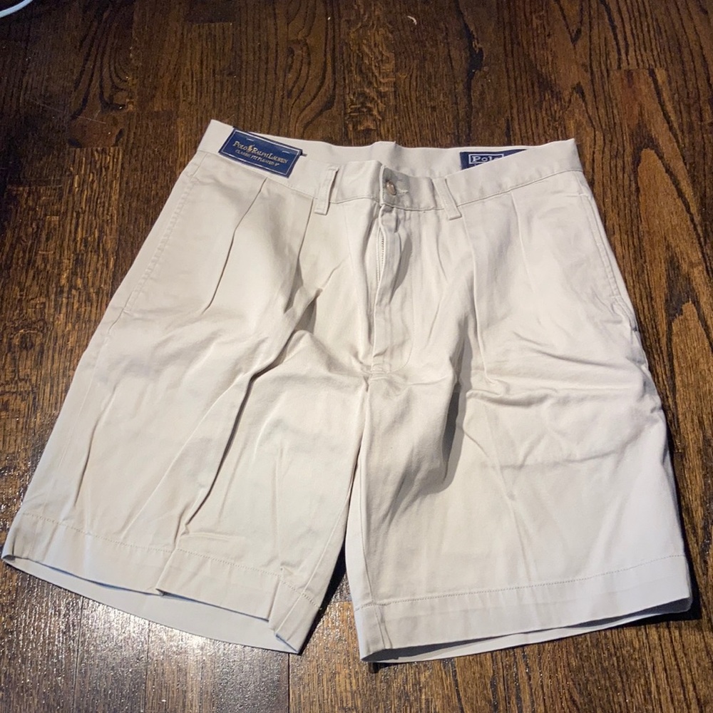 Polo Ralph Lauren classic fitted 9” inseam shorts